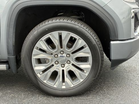 Used 2022 GMC Sierra 1500 Denali w/ Denali Premium Package AWD/4WD image 6