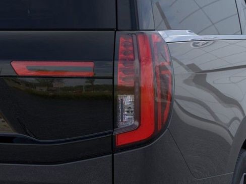 New 2025 Ford Expedition Max Platinum w/ Driver's Package image 21