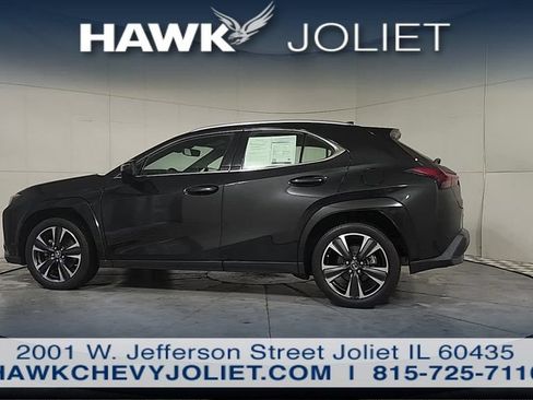 Used 2024 Lexus UX 250h AWD w/ Premium Package image 5