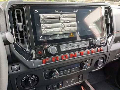 New 2026 Nissan Frontier PRO-4X w/ Pro-4x Convenience Package image 19