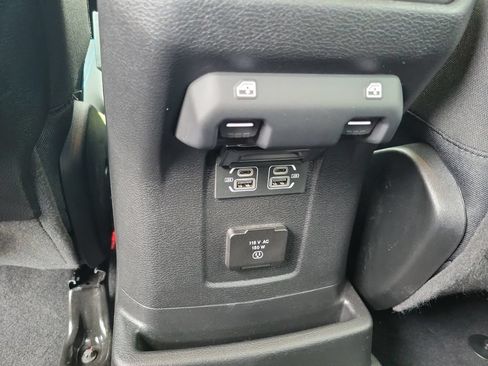 Certified 2025 Jeep Wrangler Unlimited Rubicon 4xe w/ Convenience Group AWD/4WD image 12