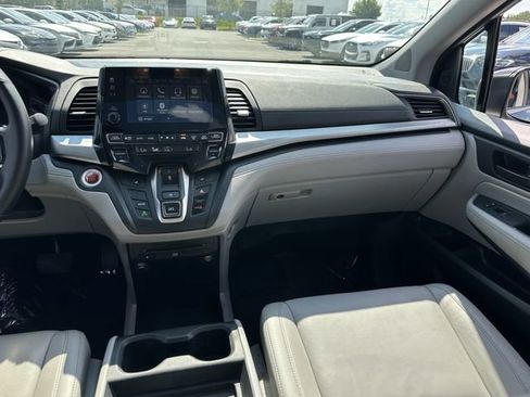 Used 2018 Honda Odyssey EX-L image 15