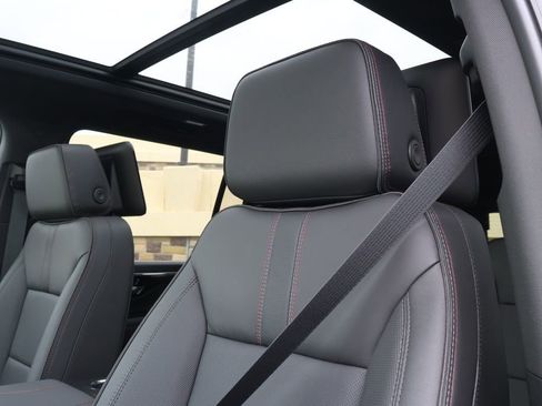 New 2026 Chevrolet Suburban RST w/ Advanced Technology Package image 16