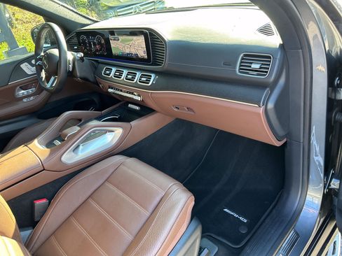 Certified 2025 Mercedes-Benz GLS 450 4MATIC image 52