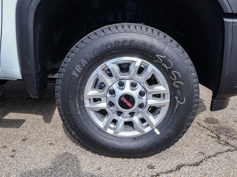 New 2026 GMC Sierra 2500 Pro AWD/4WD image 24