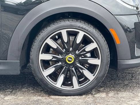 Certified 2024 MINI Cooper SE FWD image 3