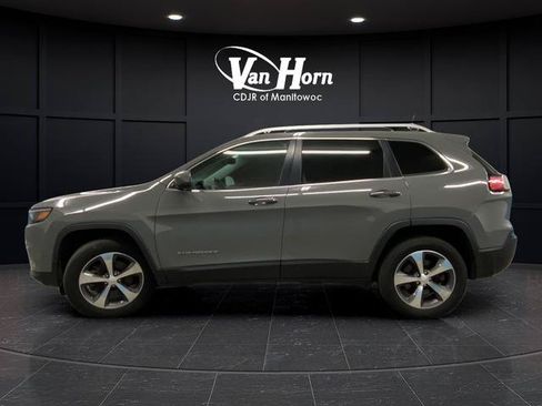 Used 2019 Jeep Cherokee Limited w/ Technology Group AWD/4WD image 6
