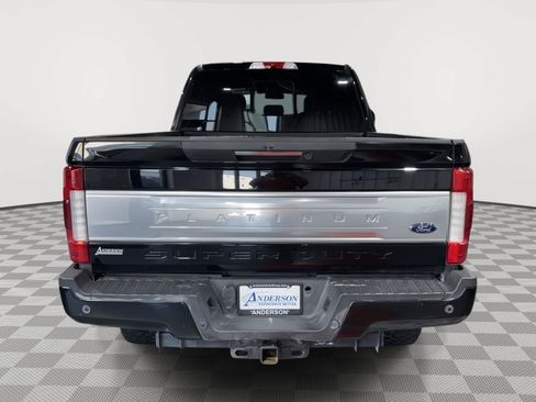 Used 2019 Ford F250 Platinum w/ Platinum Ultimate Package AWD/4WD image 8