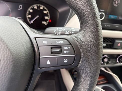 Used 2024 Honda HR-V LX image 21