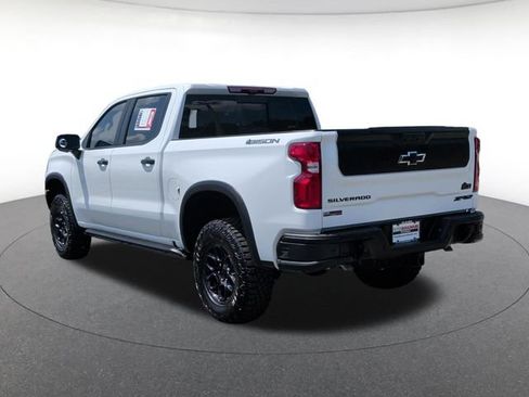 Used 2026 Chevrolet Silverado 1500 ZR2 w/ ZR2 Bison Edition AWD/4WD image 3