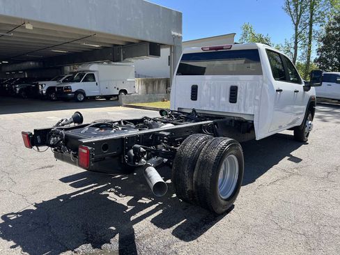 New 2026 GMC Sierra 3500 Pro w/ Convenience Package image 7