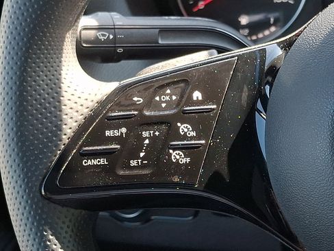 Used 2025 Mercedes-Benz Sprinter 2500 image 22