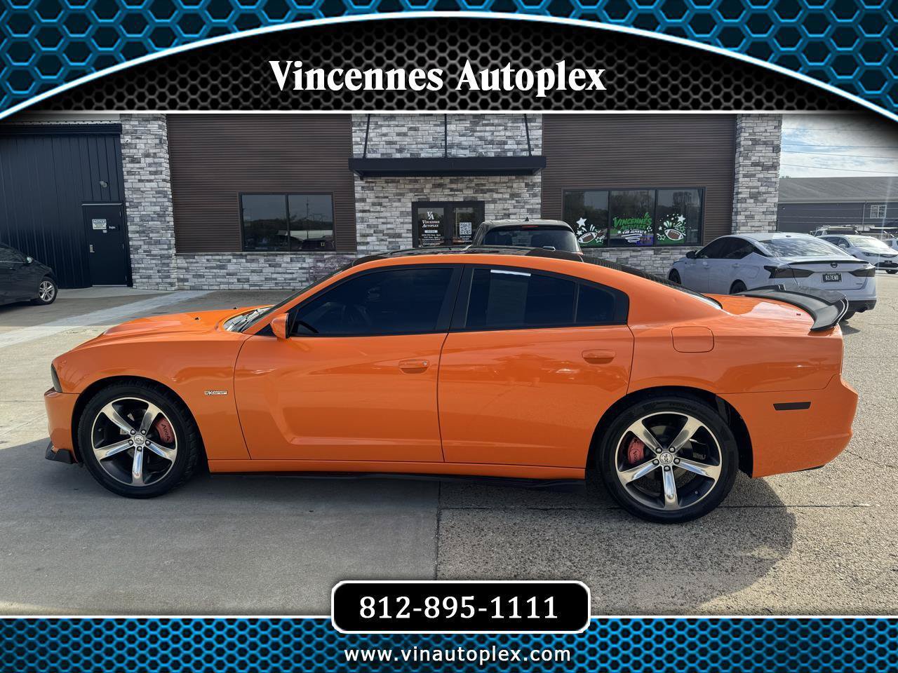 Used 2014 Dodge Charger R/T RWD image 1
