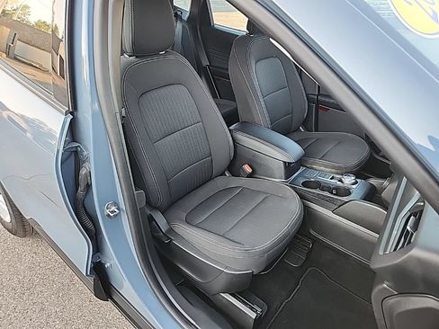Used 2023 Ford Escape FWD image 33