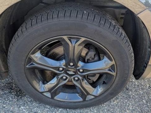 Used 2018 Dodge Journey Crossroad AWD/4WD image 22