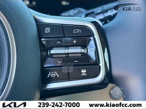 New 2026 Kia Carnival SX image 37