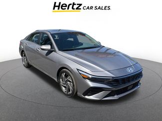 Used 2025 Hyundai Elantra SEL video 1