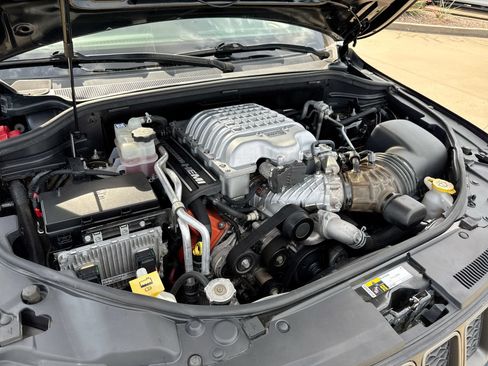 Used 2018 Jeep Grand Cherokee Trackhawk AWD/4WD image 26