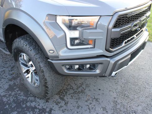 Used 2018 Ford F150 Raptor w/ Equipment Group 802A Luxury image 5