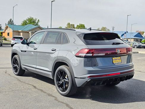 New 2026 Volkswagen Atlas Cross Sport SEL R-Line AWD/4WD image 4