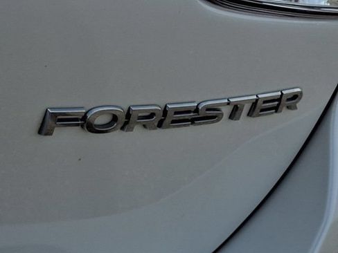 Used 2022 Subaru Forester AWD/4WD image 33