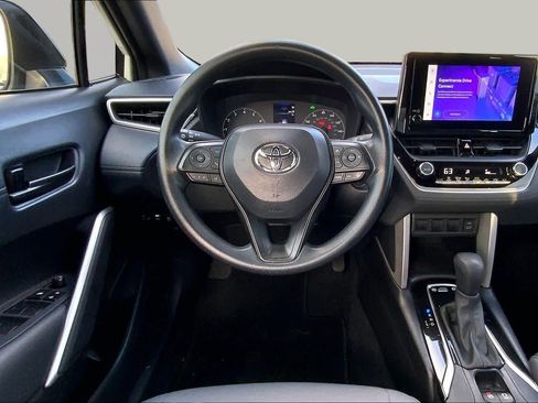 Used 2024 Toyota Corolla Cross AWD Hybrid image 6