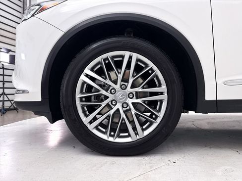 Used 2023 Acura MDX w/ Advance Package AWD/4WD image 17