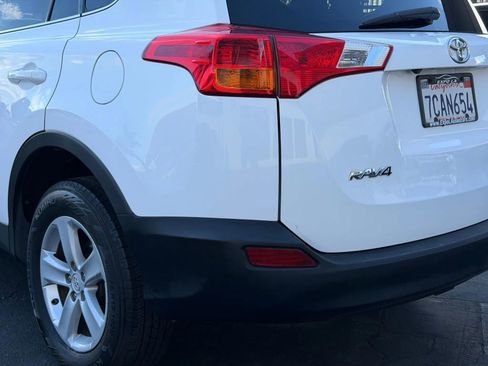 Used 2013 Toyota RAV4 XLE image 20