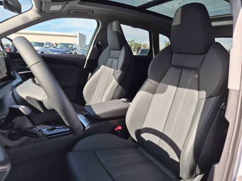 Certified 2025 Audi Q5 Premium Plus w/ Premium Plus image 15