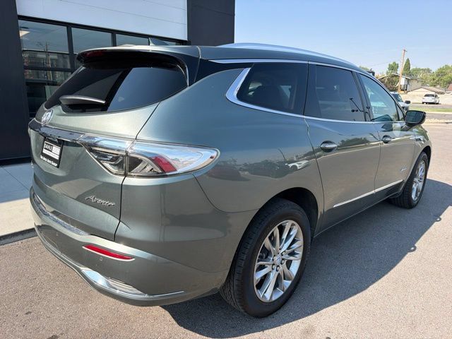 Used 2023 Buick Enclave Avenir w/ Avenir Technology Package AWD/4WD image 10