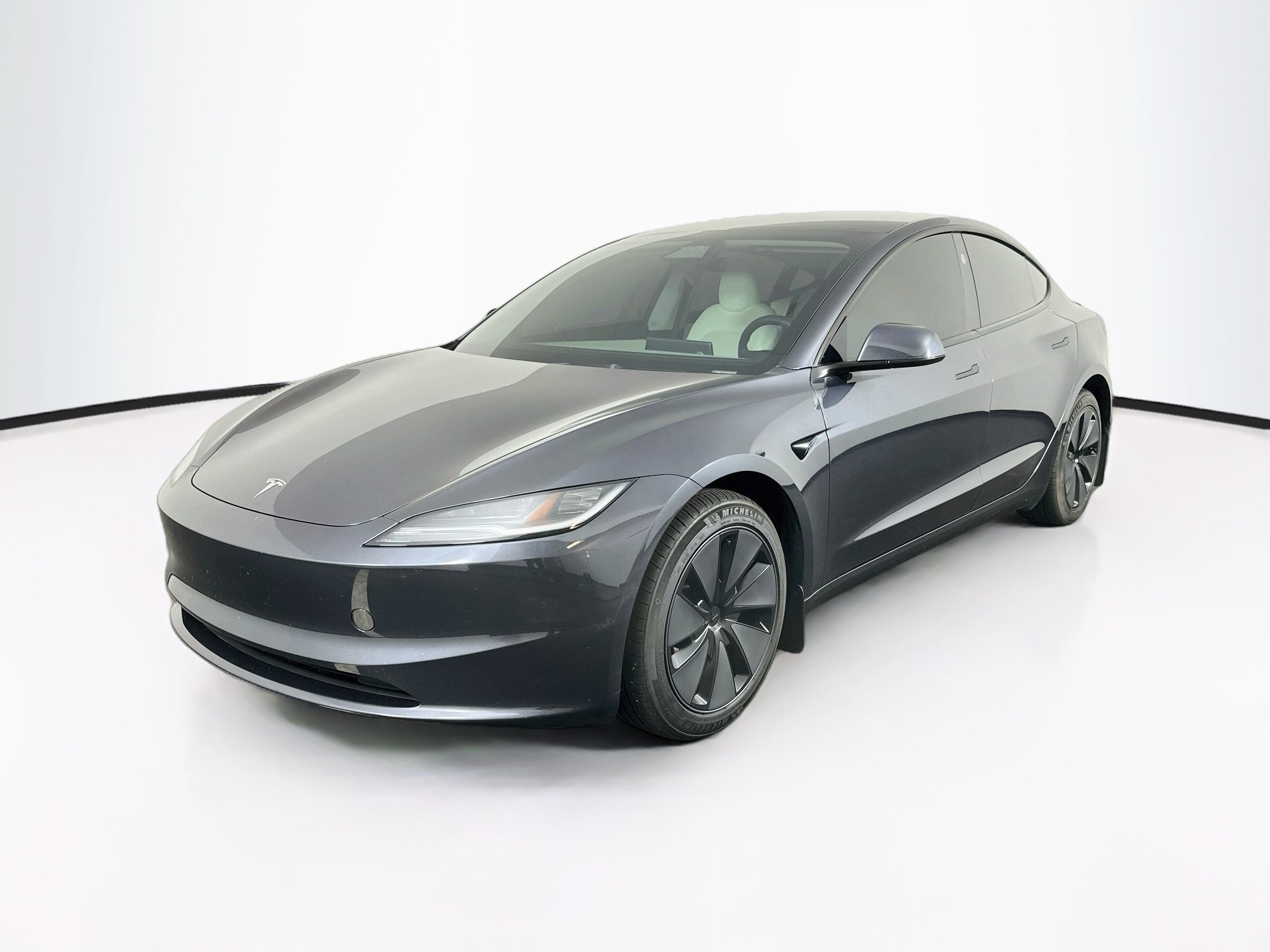 Used 2025 Tesla Model 3 Long Range RWD image 3