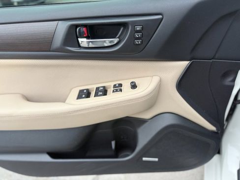 Used 2015 Subaru Legacy 2.5i Limited image 10