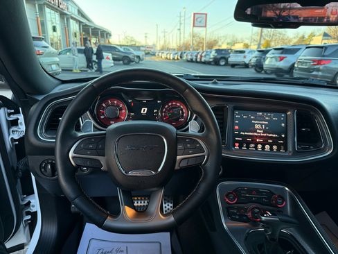 Used 2016 Dodge Challenger SRT Hellcat image 49