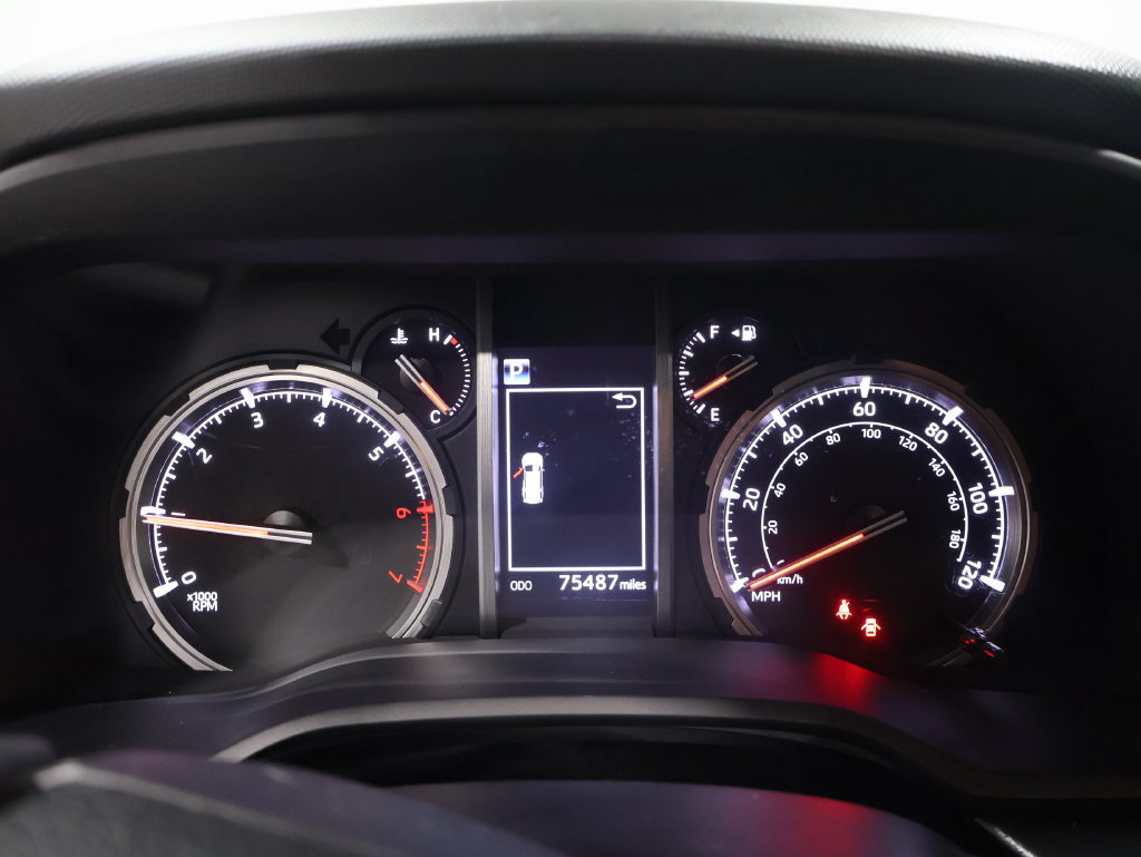 Used 2022 Toyota 4Runner TRD Off-Road Premium w/ Moonroof Package AWD/4WD image 43
