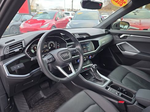 Used 2022 Audi Q3 2.0T Premium Plus image 22