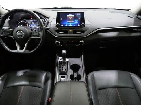 Used 2021 Nissan Altima 2.5 SR w/ SR Premium Package AWD/4WD image 10