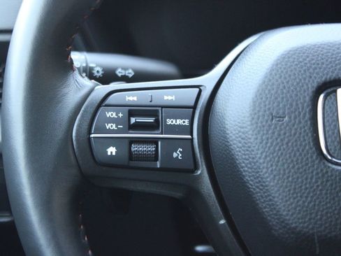 Used 2023 Honda CR-V Sport image 18