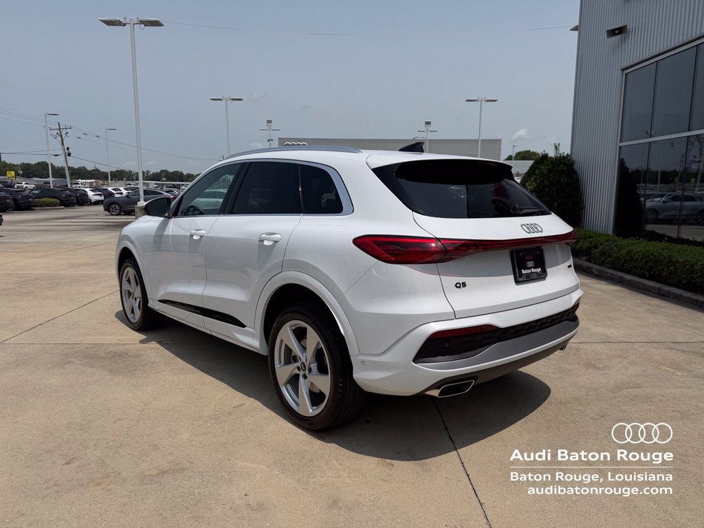 Used 2025 Audi Q5 Premium Plus w/ Premium Plus AWD/4WD image 5