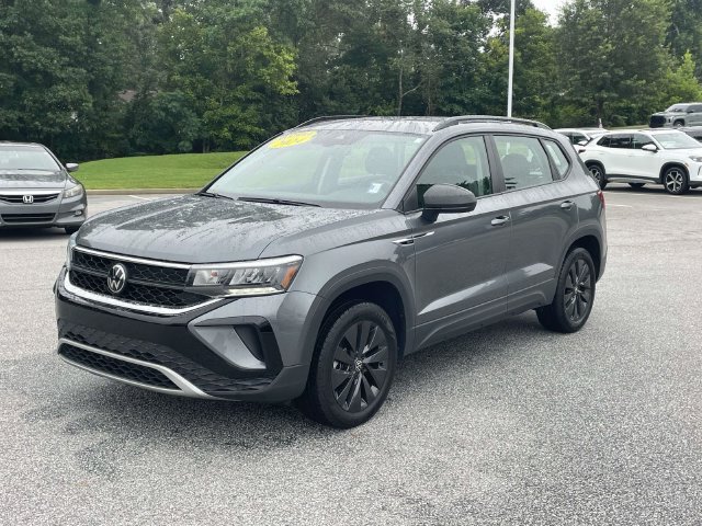 Certified 2024 Volkswagen Taos S FWD image 3