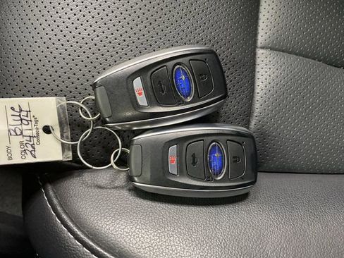 Used 2024 Subaru Outback Limited XT w/ Popular Package #2 image 28