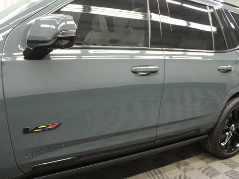 Used 2026 Cadillac Escalade V AWD/4WD image 62