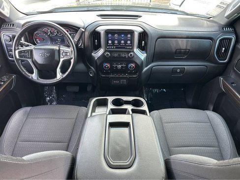 Used 2021 Chevrolet Silverado 1500 RST image 4