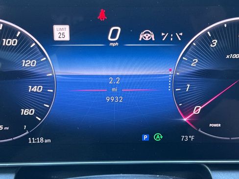 Used 2024 Mercedes-Benz GLC 300 image 36