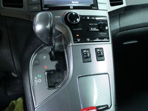 Used 2015 Toyota Venza AWD image 24