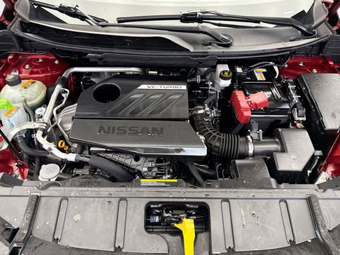 Used 2025 Nissan Rogue SV image 21
