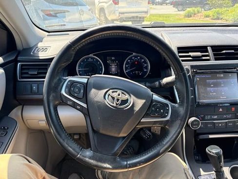 Used 2016 Toyota Camry XLE FWD image 14