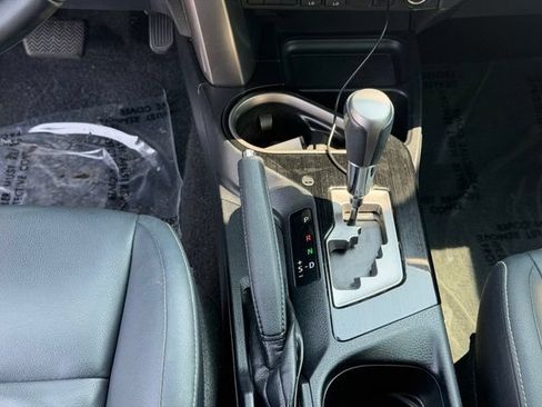 Used 2018 Toyota RAV4 Limited w/ Advanced Technology Package AWD/4WD image 17