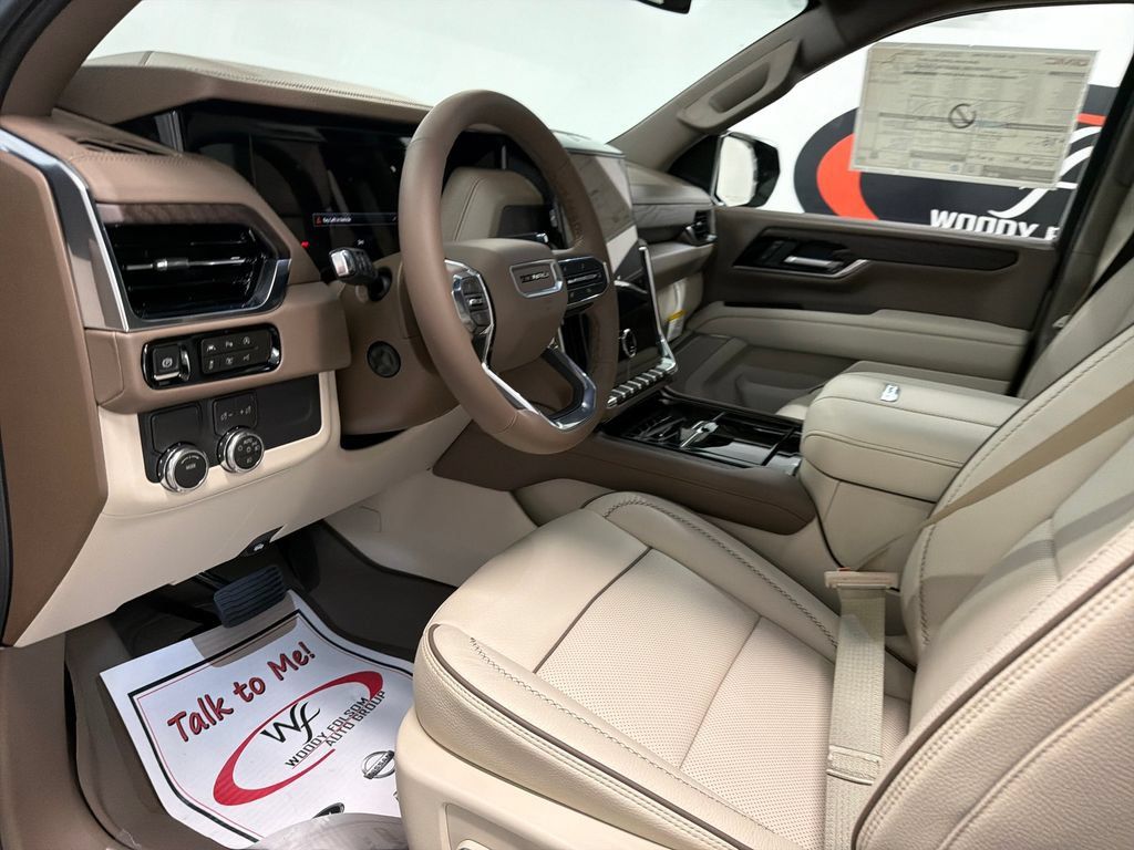 New 2026 GMC Yukon XL Denali w/ Sun & Power Step Package RWD image 9
