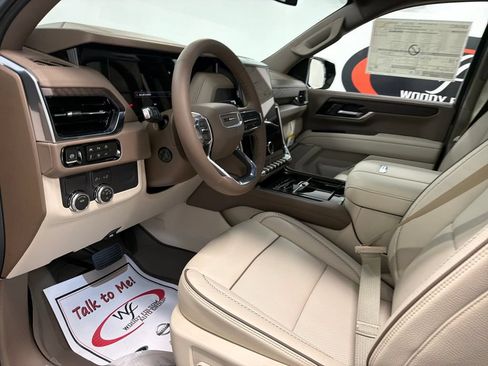 New 2026 GMC Yukon XL Denali w/ Sun & Power Step Package RWD image 9