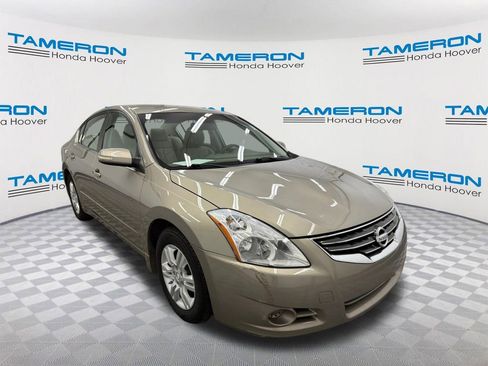 Used 2012 Nissan Altima 2.5 SL w/ 2.5SL Pkg FWD image 7